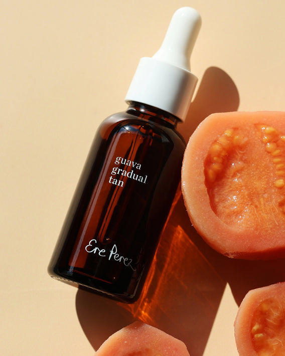 Bronceador gradual de guayaba Ere Perez